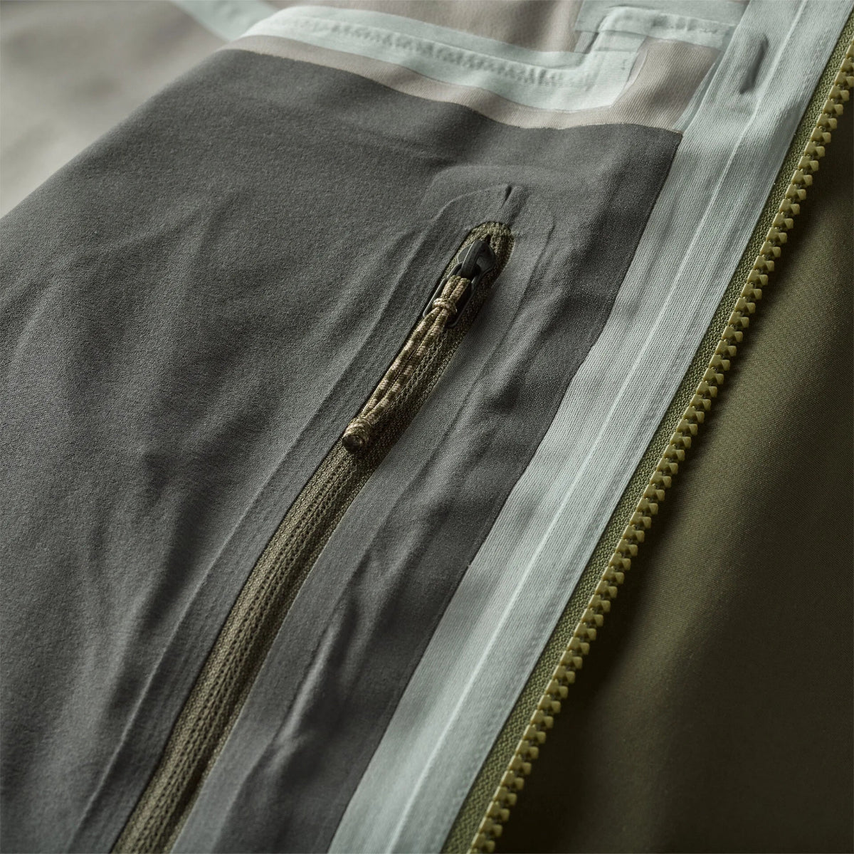 Patagonia M's Swiftcurrent Wading Jacket