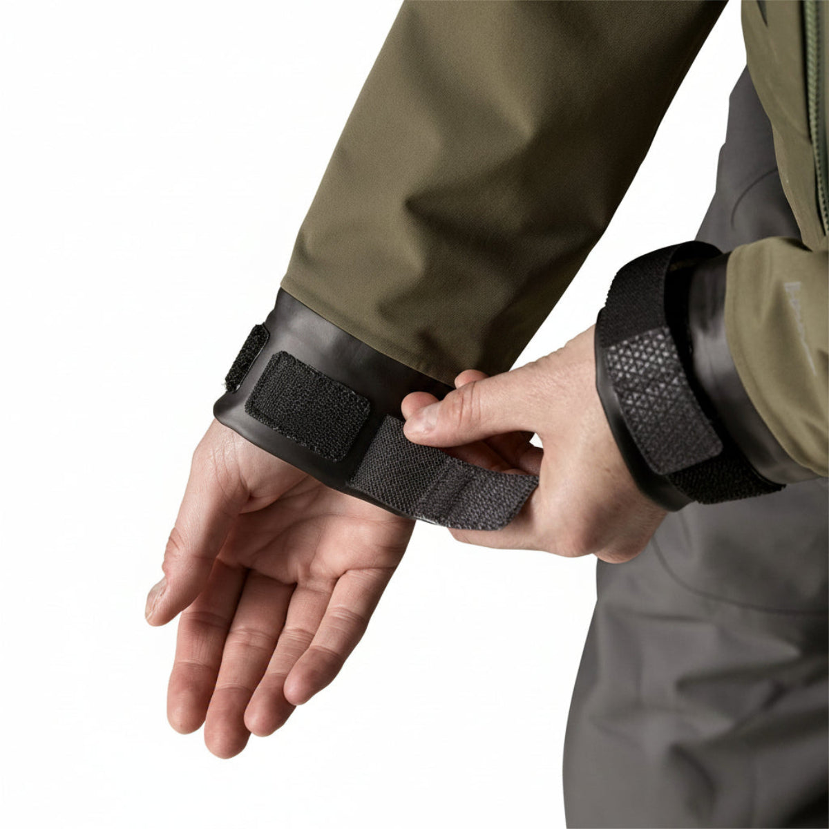 Patagonia W's Swiftcurrent Wading Jacket