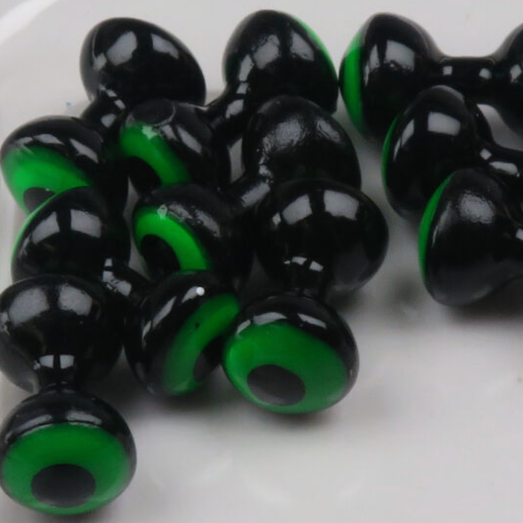 Double Pupil Lead Eyes